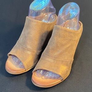 Miz Mooz Peep-Toe Kenzie Wedge Mules